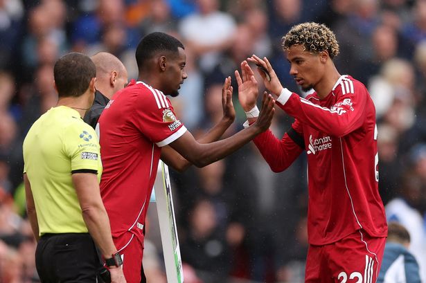 Arne Slot explains Alexander Isak and Hugo Ekitike transfer decision - 'Definitely necessary'