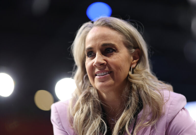Becky Hammon named WNBA Coach of the Month for August