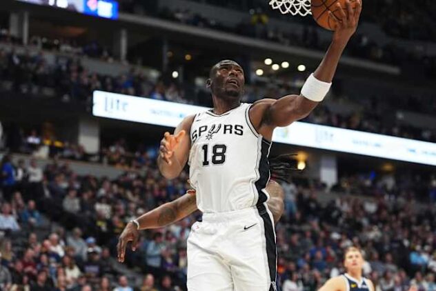 Big man Bismack Biyombo returns to San Antonio Spurs on reported 1-year deal