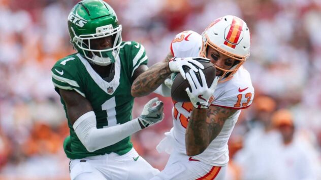 Buccaneers Share Latest On Mike Evans Injury Heading into Week 4 Vs Eagles