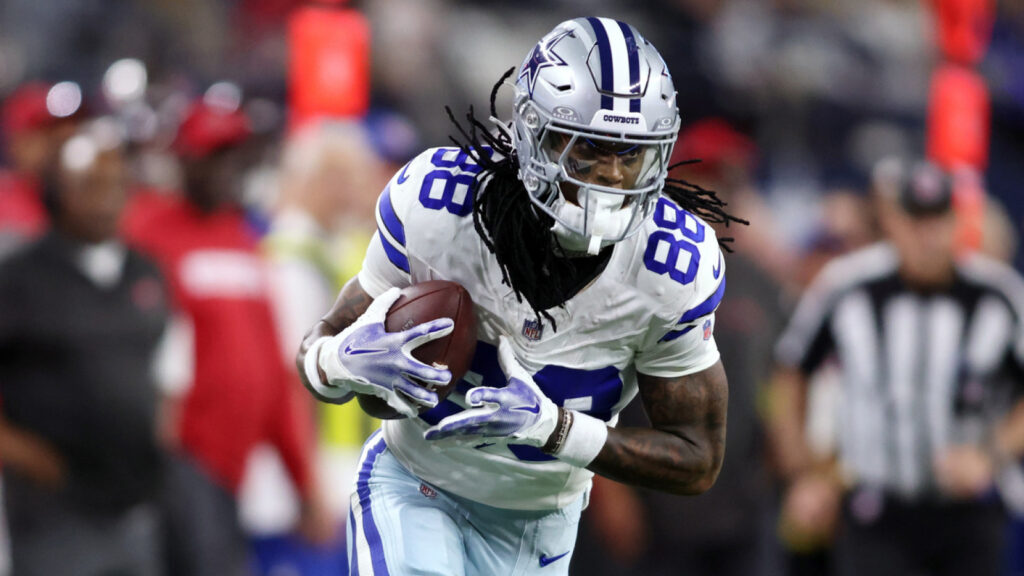 Cowboys' Jerry Jones provides ominous injury update on CeeDee Lamb
