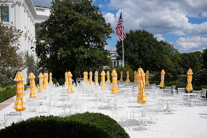 Demolition for new White House ballroom doesn't need approval, Trump-appointed commission head says