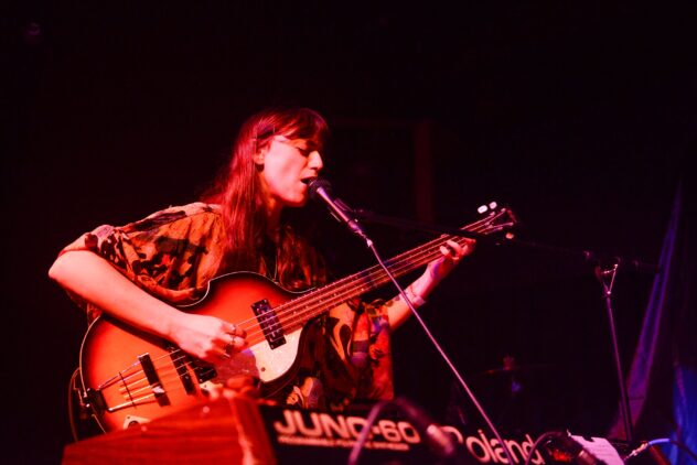 Deradoorian Joins Spotify Exodus, Pulling Music From Platform