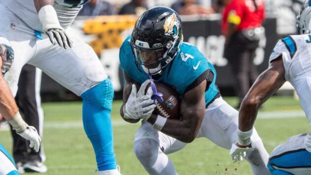 Eagles to acquire RB from Jaguars