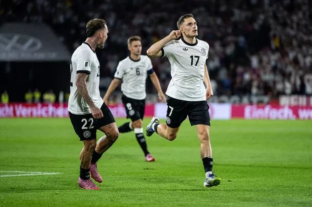 Florian Wirtz called 'passenger' as Arne Slot told he has Liverpool 'problem'