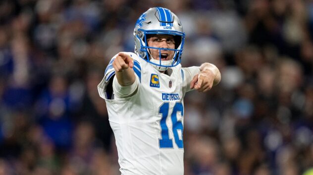 Lions sack Lamar Jackson 7 times while rushing for 225 yards in win over Ravens