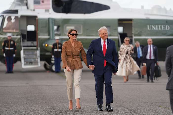 Man charged with shining laser pointer at Marine One with Trump aboard