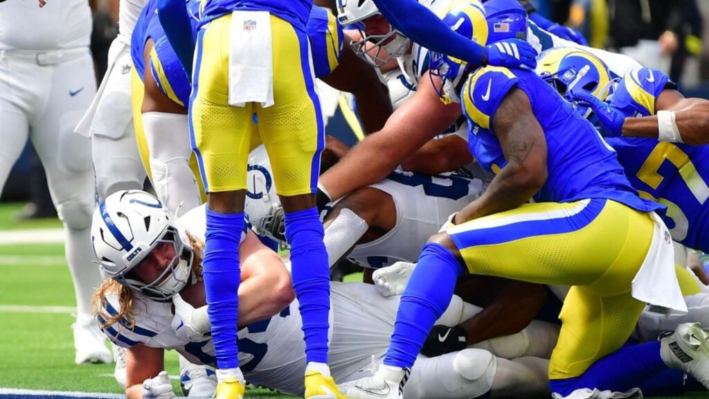 Matthew Stafford's late 88-yard TD pass rallies Rams past Colts