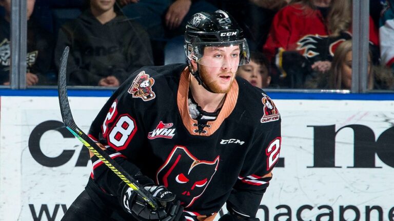 Minor league hockey player Orca Wiesblatt dead at 25 after 'traffic accident' in Canada