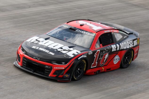 Moose Fraternity extends partnership with Ross Chastain through 2027