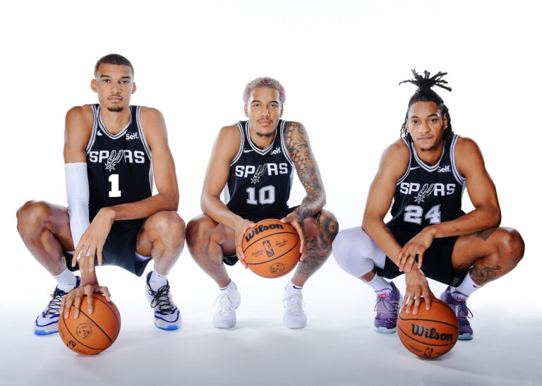 Open Thread: Spurs make surprise visit to Ingram, Texas
