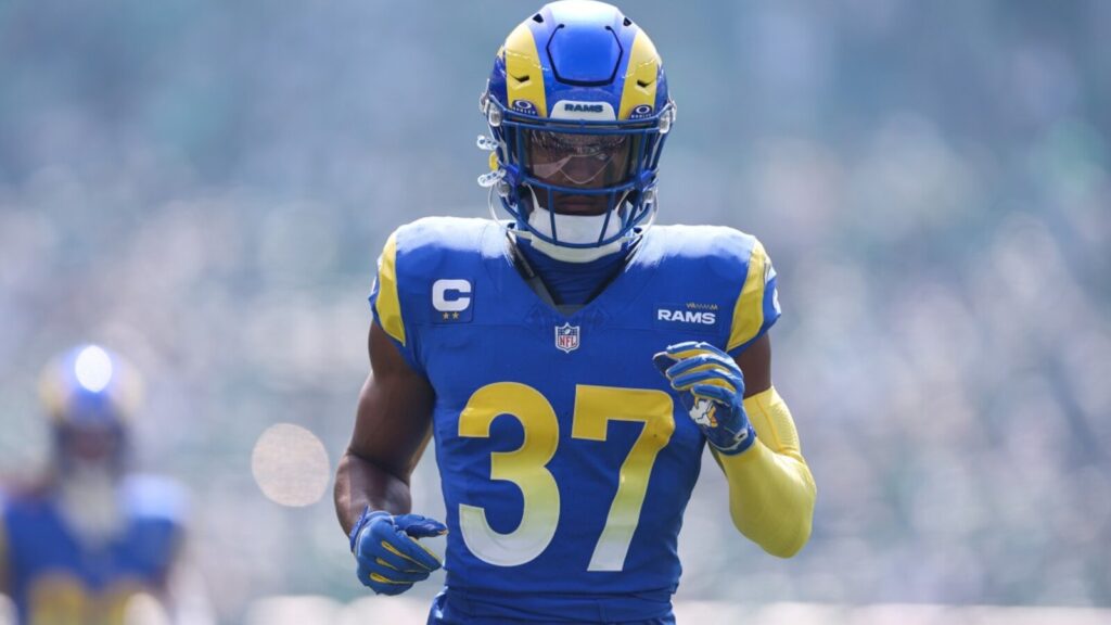 Rams defender scores a second win on Sunday afternoon with the perfect clapback after helping hand Colts their first loss