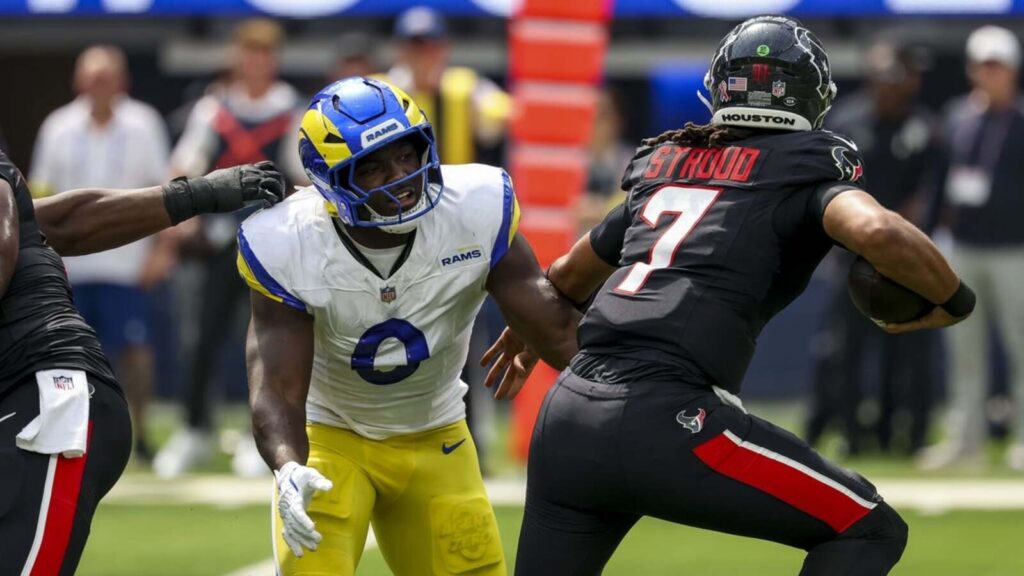 Rams get timely punch, tip Texans 14-9