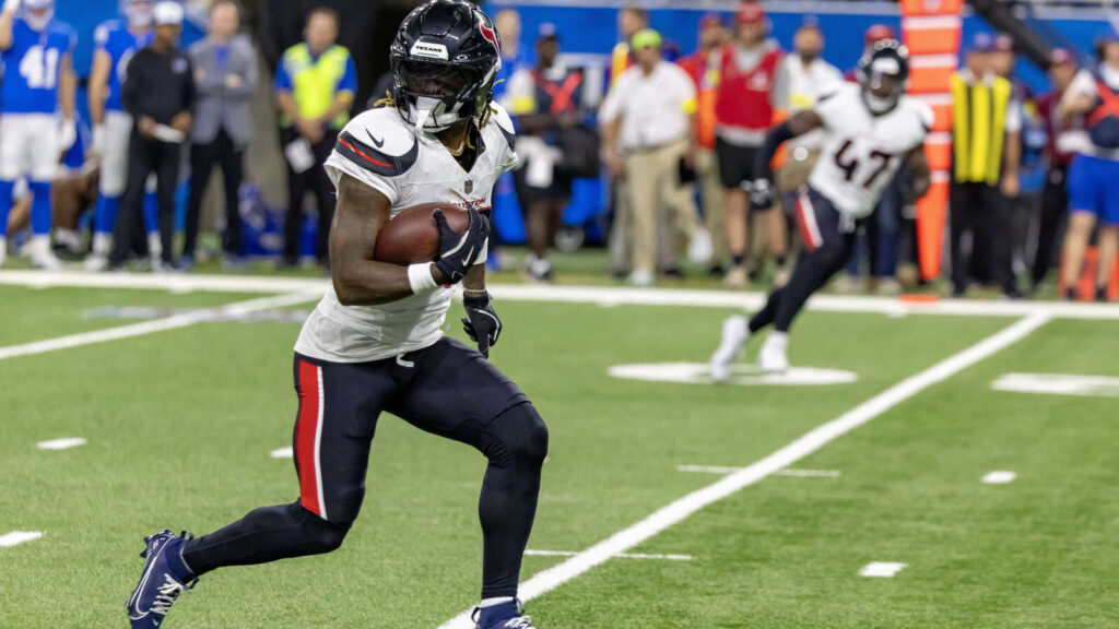 Texans bring back veteran DB to practice squad