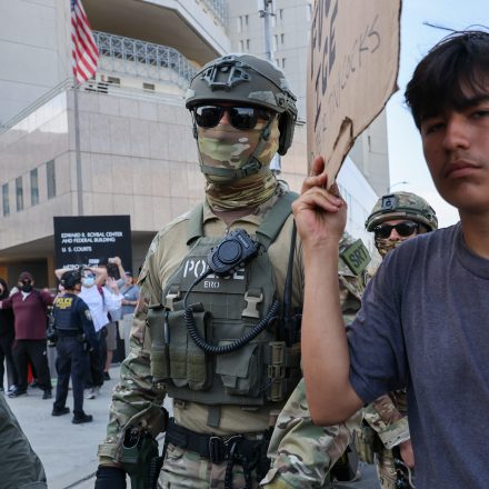 The Feds Want to Unmask Instagram Accounts That Identified Immigration Agents