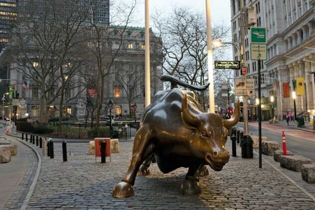 Wall Street wobbles as it questions whether the US job market has slowed just enough or too much