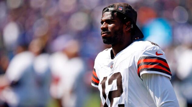 Browns' Shedeur Sanders reacts to Joe Flacco trade: 'I’m just happy for him'