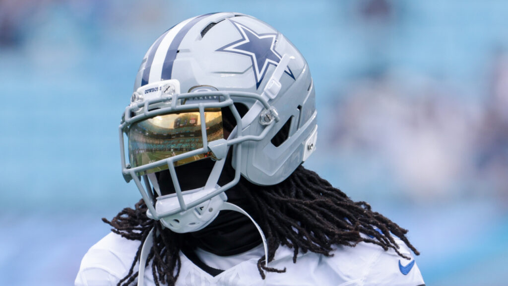 Cowboys won't comment on bizarre Trevon Diggs home accident that led to concussion protocol