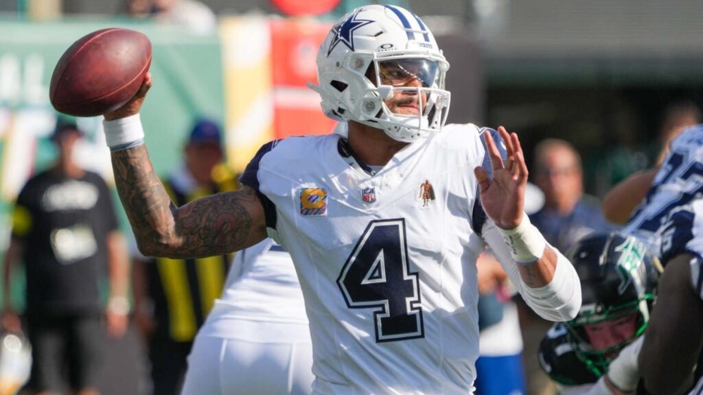 Dak Prescott, Cowboys lean on offensive success with Panthers on tap