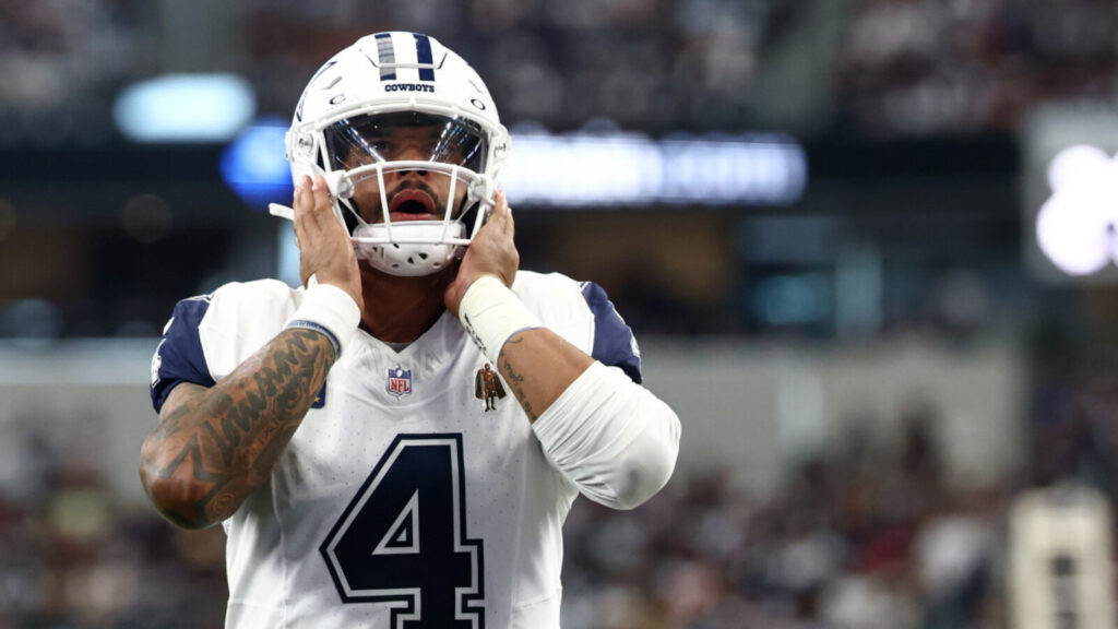 Dak Prescott provides context into apparent hand injury following another dominant game from Cowboys QB
