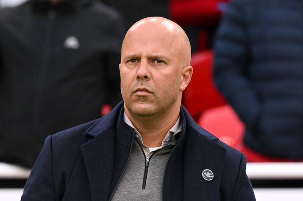 Ex-Liverpool star believes Arne Slot has just made foolish mistake