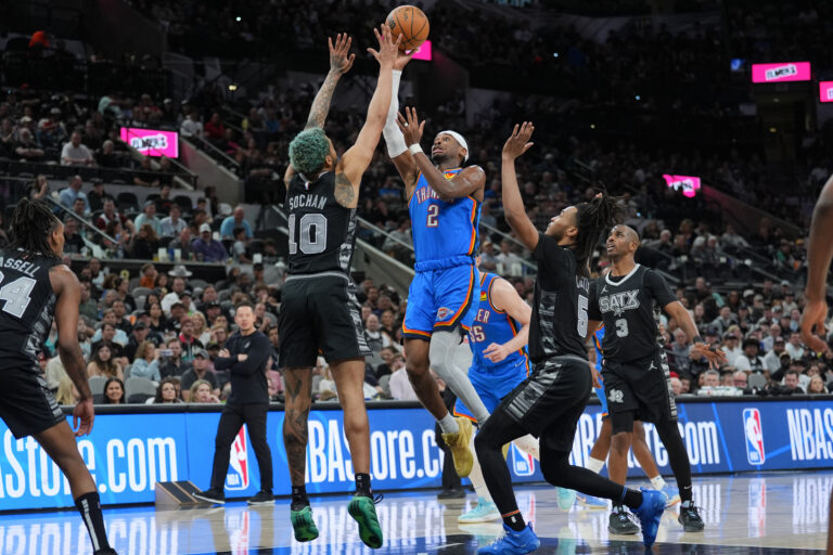 How the Spurs can become the defensive juggernaut they want to be