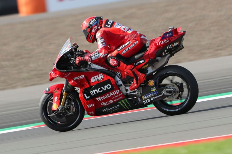 'I doubt there is a bike that can challenge Marc Marquez at 22 races', says Alex