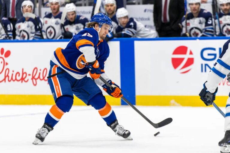 Islanders happy with Max Shabanov’s progress despite rookie’s uneven start