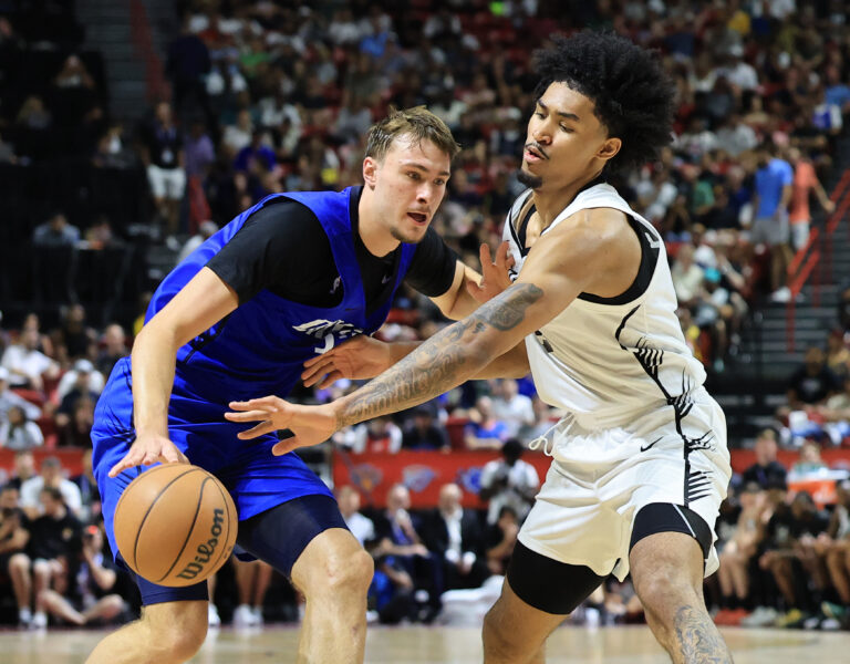 It’s time for Basketball: Spurs at Dallas Mavericks