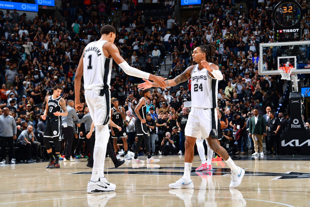It’s time for Basketball: Spurs vs Toronto Raptors