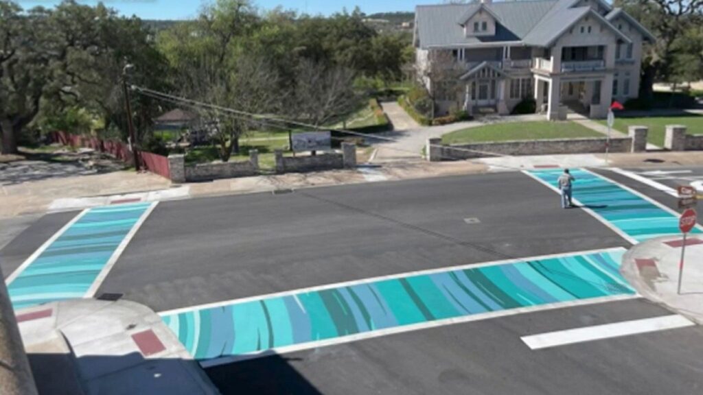 Kerrville officials plan to remove crosswalk paintings in accordance with Gov. Abbott directive