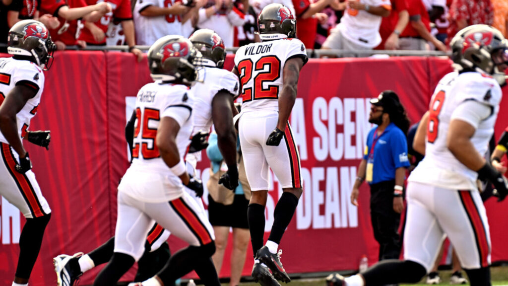 NFL is clearly picking on Bucs veteran just a couple of days before key matchup against Lions