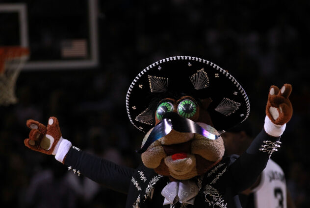 Open Thread: Spurs announce culinary residency program