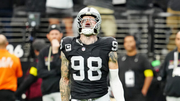 Raiders Inform DE Maxx Crosby They Aren’t Looking To Trade Him