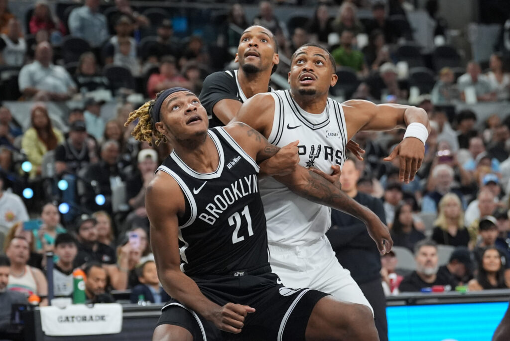 San Antonio vs. Brooklyn, Final Score: Spurs stage two comebacks to win third straight, 118-107 