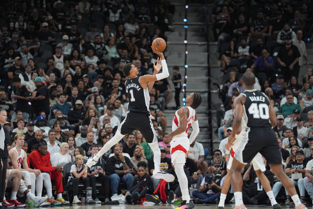 San Antonio vs. Toronto, Final Score: Spurs handle the Raptors, 121-103