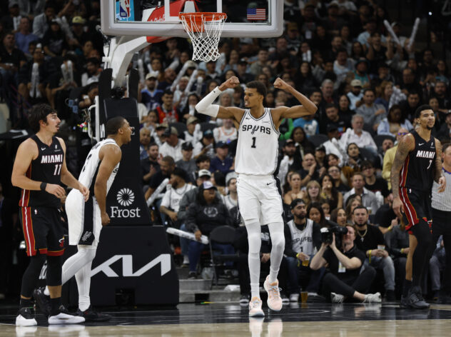 Spurs beat the Heat for franchise-best 5-0 start