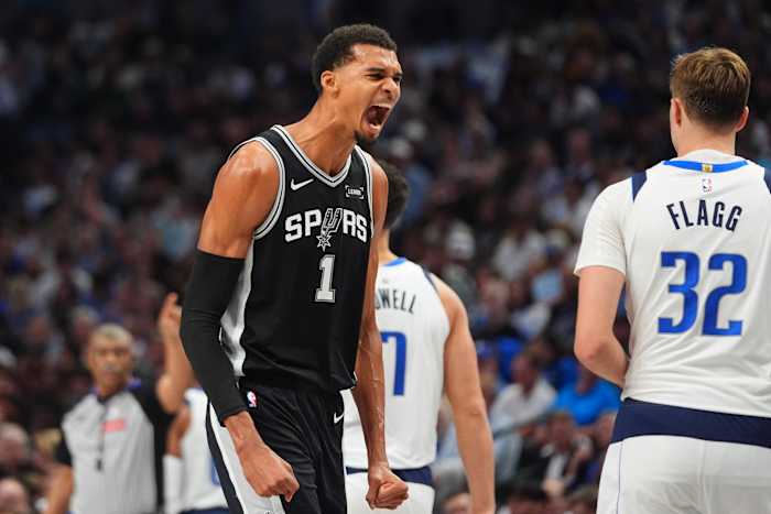 Wembanyama scores 40 as Spurs spoil Flagg debut with 125-92 rout of Mavericks