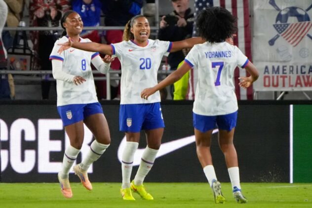 Cat Macario’s two goals help lead USWNT to victory over Italy in friendly match