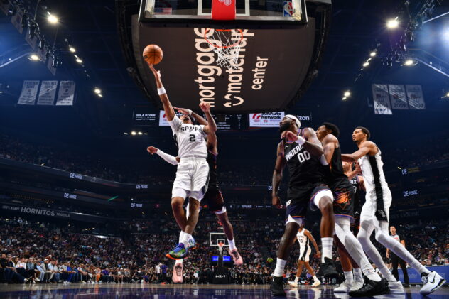 Dylan Harper exits game against Suns with calf injury