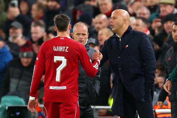 Ex-Man City star blames Arne Slot for Florian Wirtz form in Mikel Arteta and Arsenal comparison