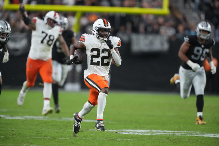 Fantasy football waiver wire targets to fortify roster before playoffs arrive
