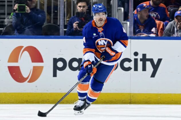 Islanders’ Jean-Gabriel Pageau likely to return from upper-body injury before Christmas