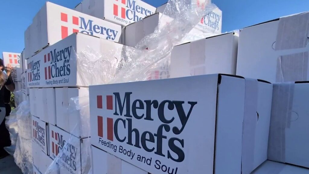 James Avery, Cavender Grande Ford give away food boxes to families impacted by government shutdown