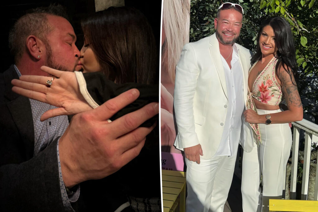 Jon Gosselin marries Stephanie Lebo with two of his children in attendance