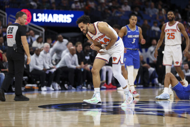 Knicks left holding their breath as they await Landry Shamet injury news