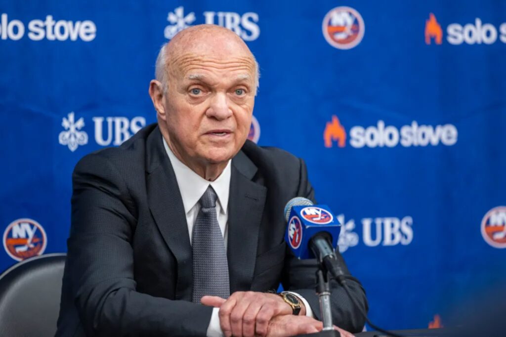 Lou Lamoriello still connected with Islanders in nebulous advisor role