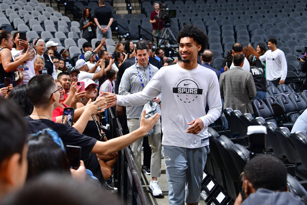 Open Thread: Dylan Harper hosted a turkey drive