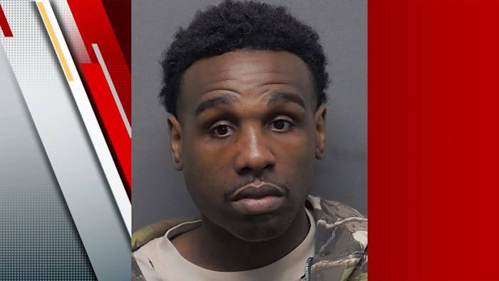 SAPD officer, man with active warrants injured after traffic stop altercation, police say