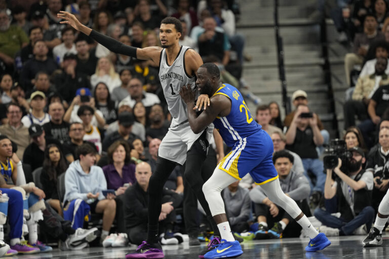 Spurs upstaged by Steph Curry and the Warriors in Emirates Cup play